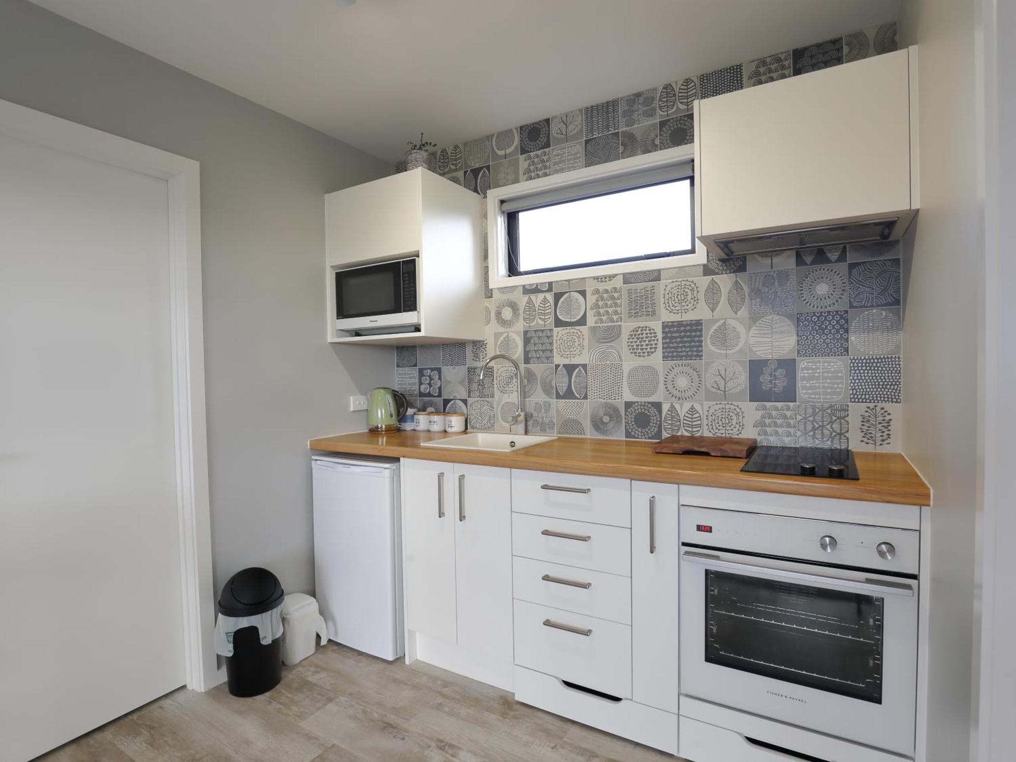 The Tui Studio - Te Anau Holiday Studio Экстерьер фото
